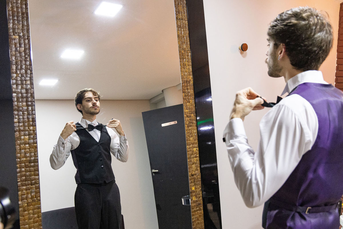 Making of do noivo no salão Mansion Yutintin