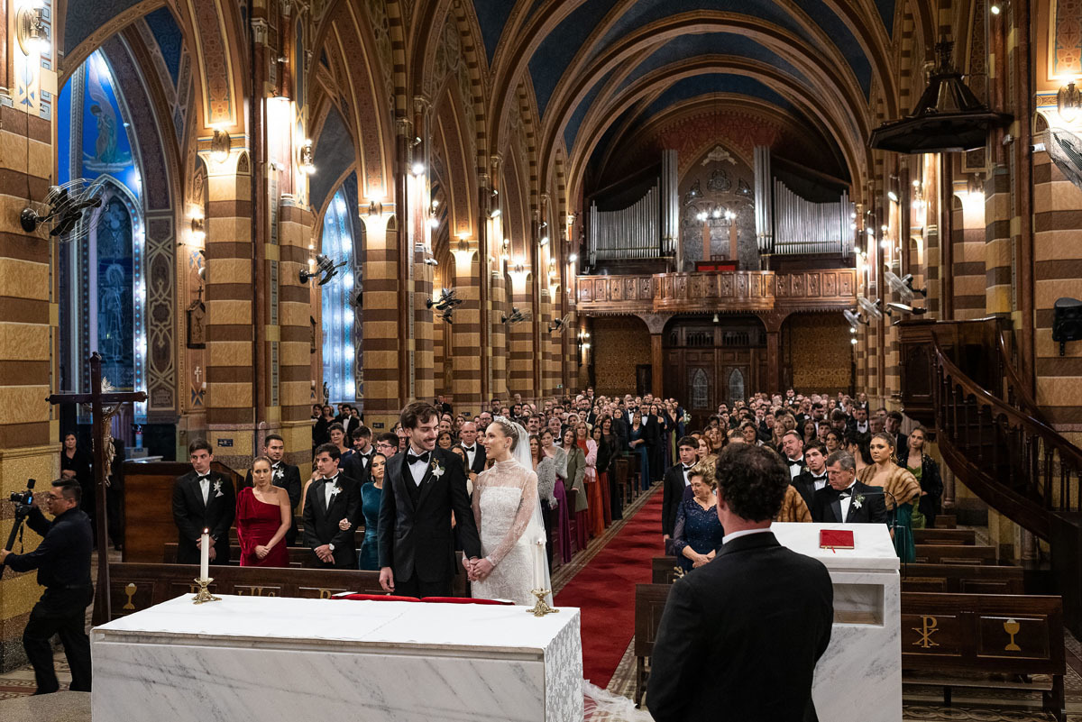 Casamento com igreja lotada N.S. do Desterro