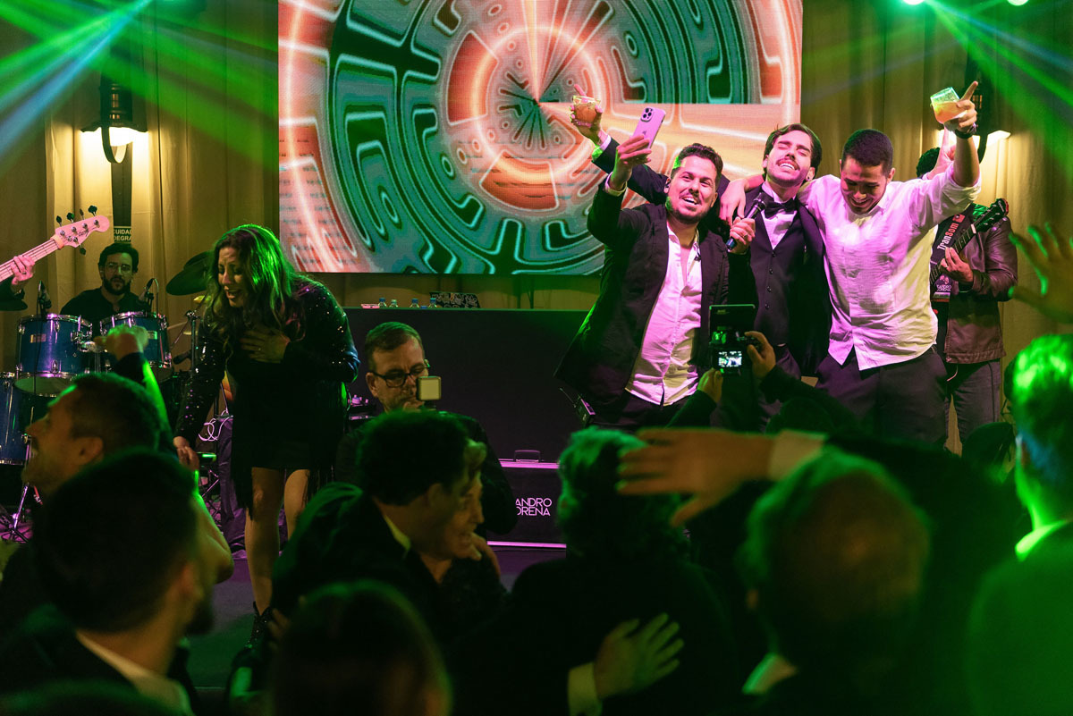 descontração do casamento no clube jundiaiense 