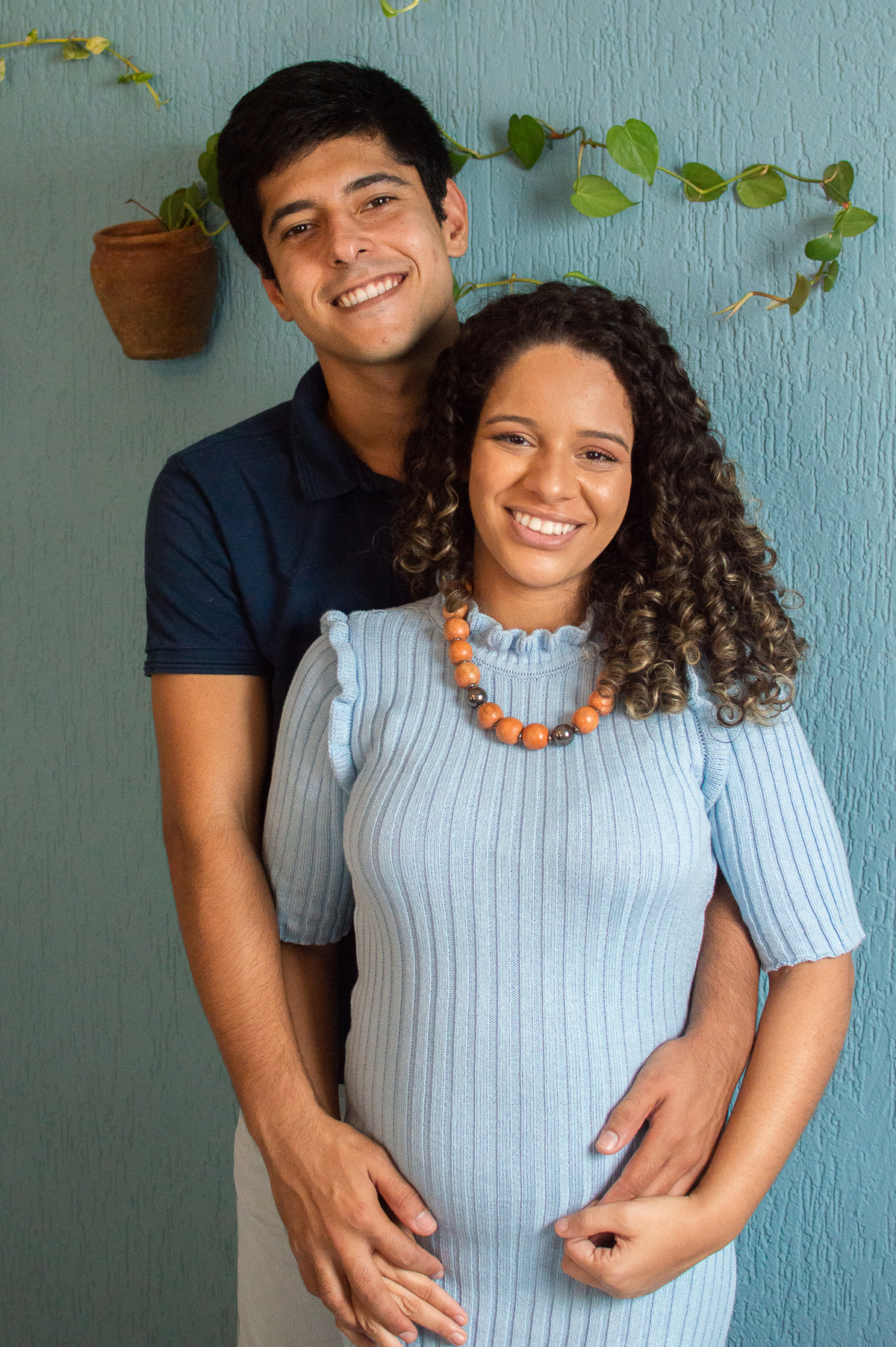 Ensaio em casa, ensaio fotografico com pet, ensaio de gestante, fotografia pet em familia, fotografa de cachorro em natal, fotografia de cachorro, foto pet, natal rn, gravidez, ensaio revelação