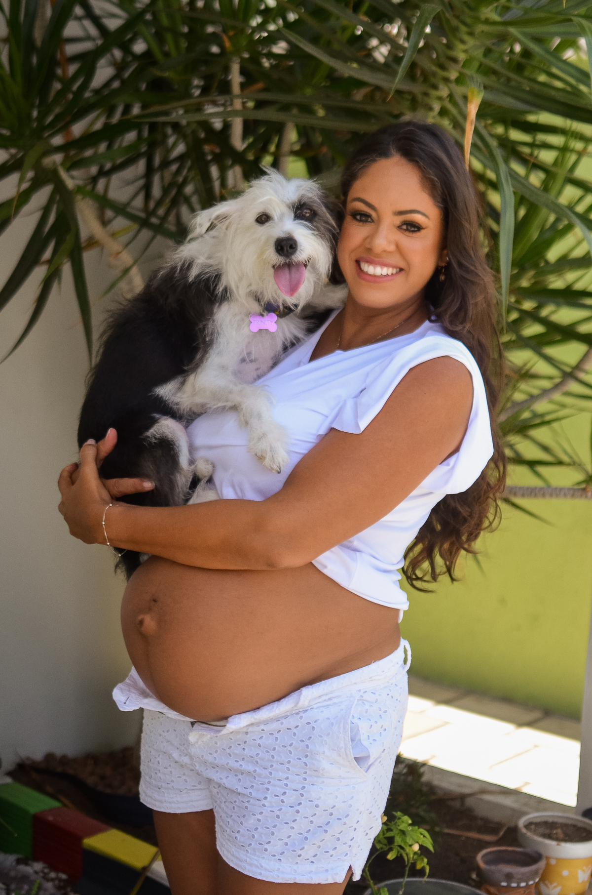 Ensaio em casa, ensaio fotografico com pet, ensaio de gestante, fotografia pet em familia, fotografa de cachorro em natal, fotografia de cachorro, foto pet, natal rn, gravidez, ensaio revelação