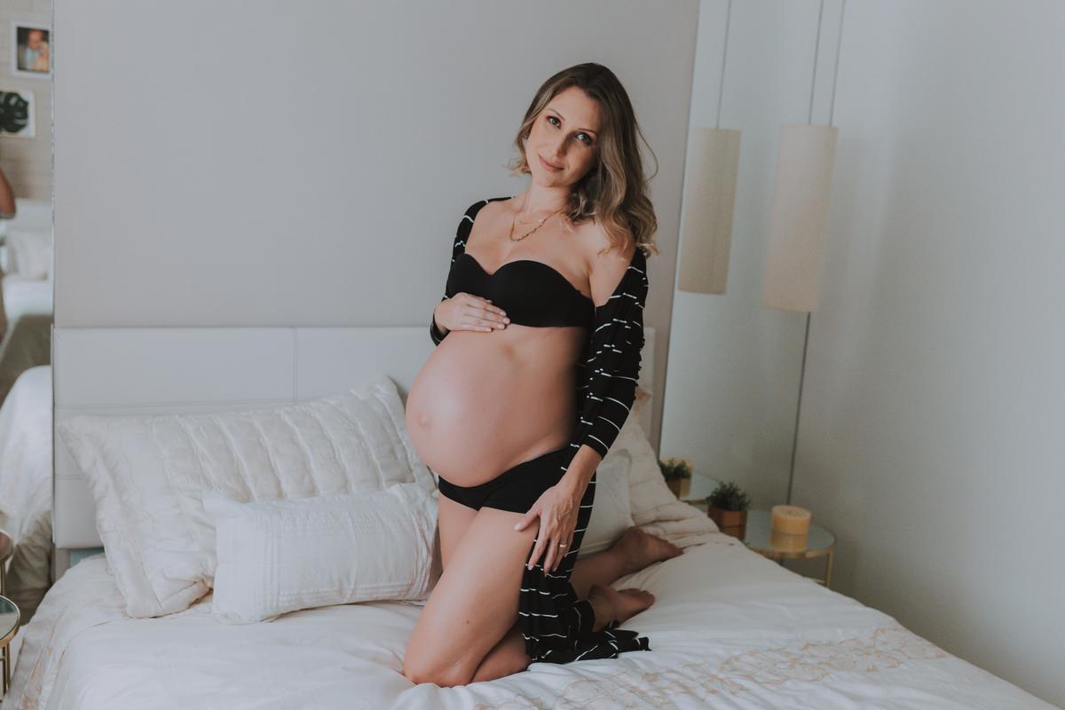 ensaio lifestyle gestante familia gravida vitoria vila velha serra cariacica intimista lari dias gestacao pai familia