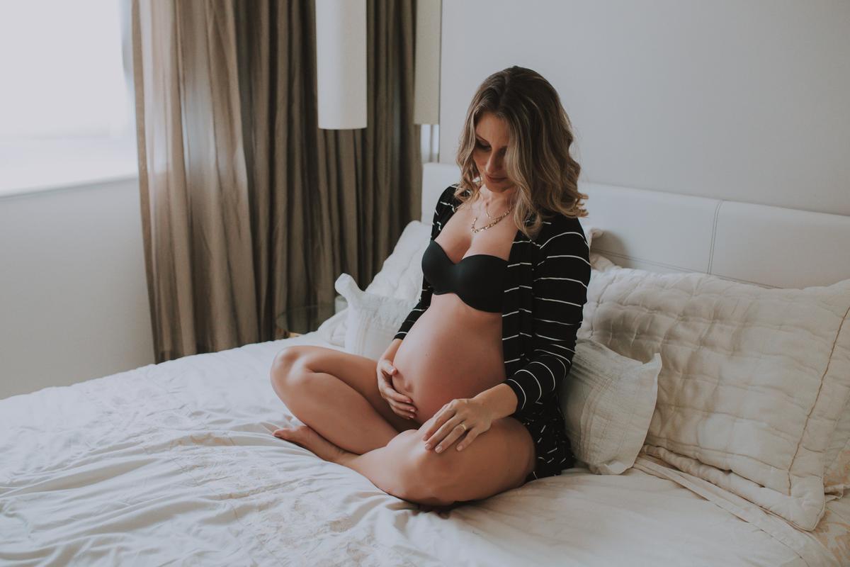 ensaio lifestyle gestante familia gravida vitoria vila velha serra cariacica intimista lari dias gestacao pai familia