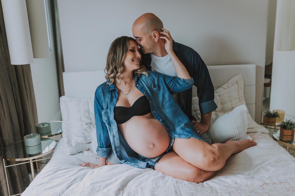 ensaio lifestyle gestante familia gravida vitoria vila velha serra cariacica intimista lari dias gestacao pai familia