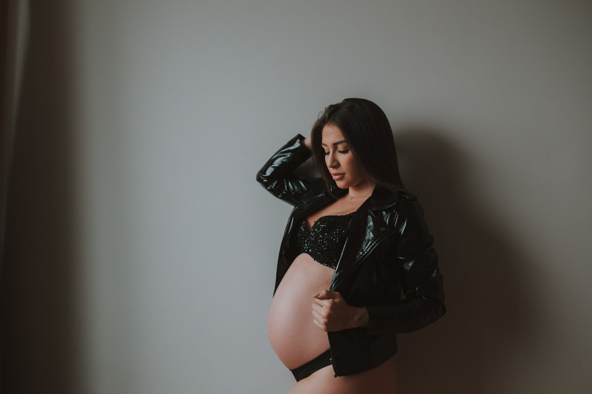 carol cola dj bhaskar filho gravida alok
