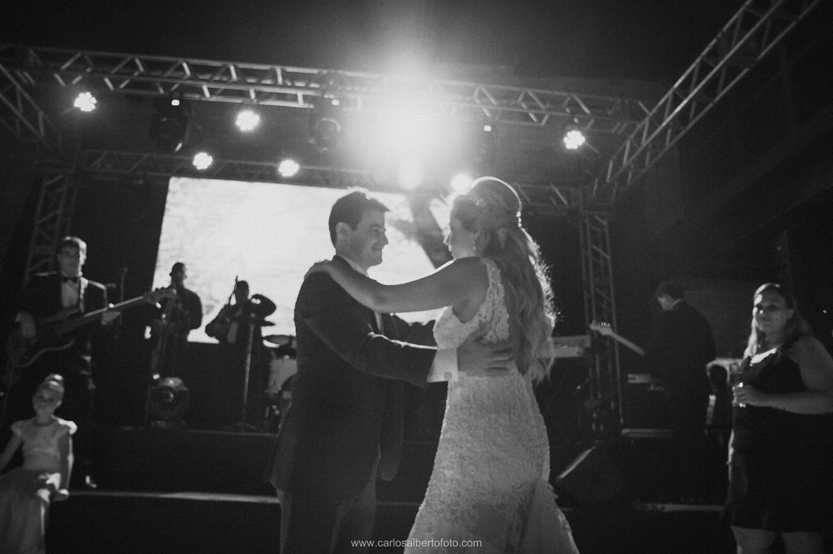 dança dos noivos em pb