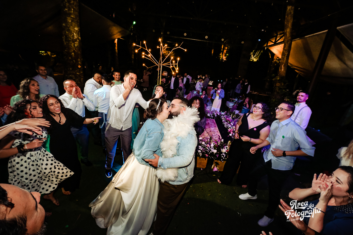 Danilo e Cris Almeida - Fotografos de Casamento no Campo na Casa Giardino em Mogi das Cruzes SP 