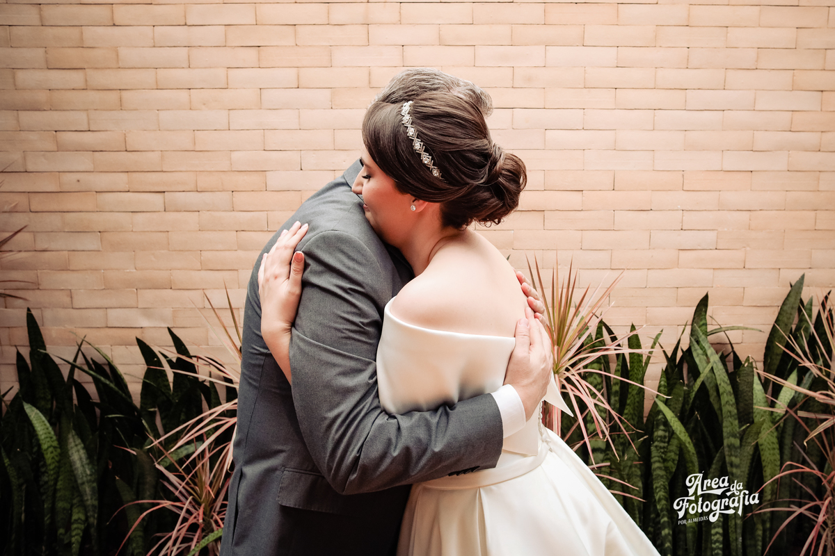 Danilo e Cris Almeida - Fotografos de Casamento no Campo na Casa Giardino em Mogi das Cruzes SP 