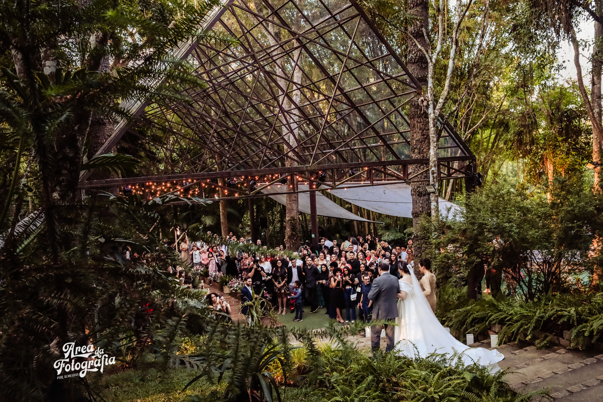 Danilo e Cris Almeida - Fotografos de Casamento no Campo na Casa Giardino em Mogi das Cruzes SP 