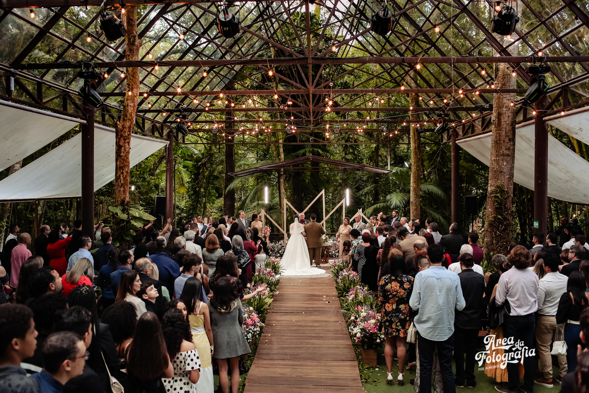 Danilo e Cris Almeida - Fotografos de Casamento no Campo na Casa Giardino em Mogi das Cruzes SP 