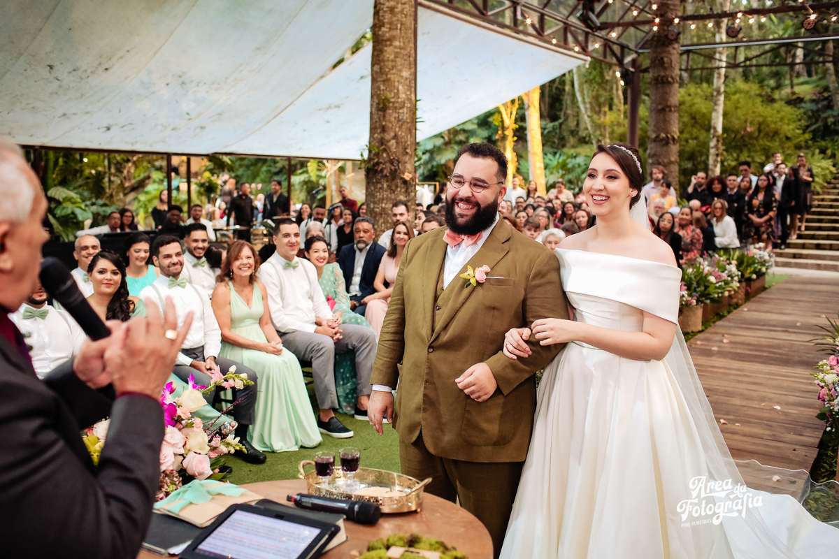 Danilo e Cris Almeida - Fotografos de Casamento no Campo na Casa Giardino em Mogi das Cruzes SP 
