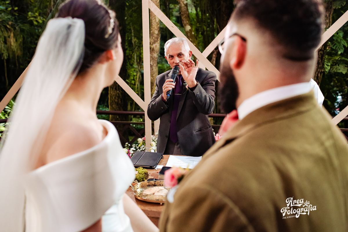 Danilo e Cris Almeida - Fotografos de Casamento no Campo na Casa Giardino em Mogi das Cruzes SP 