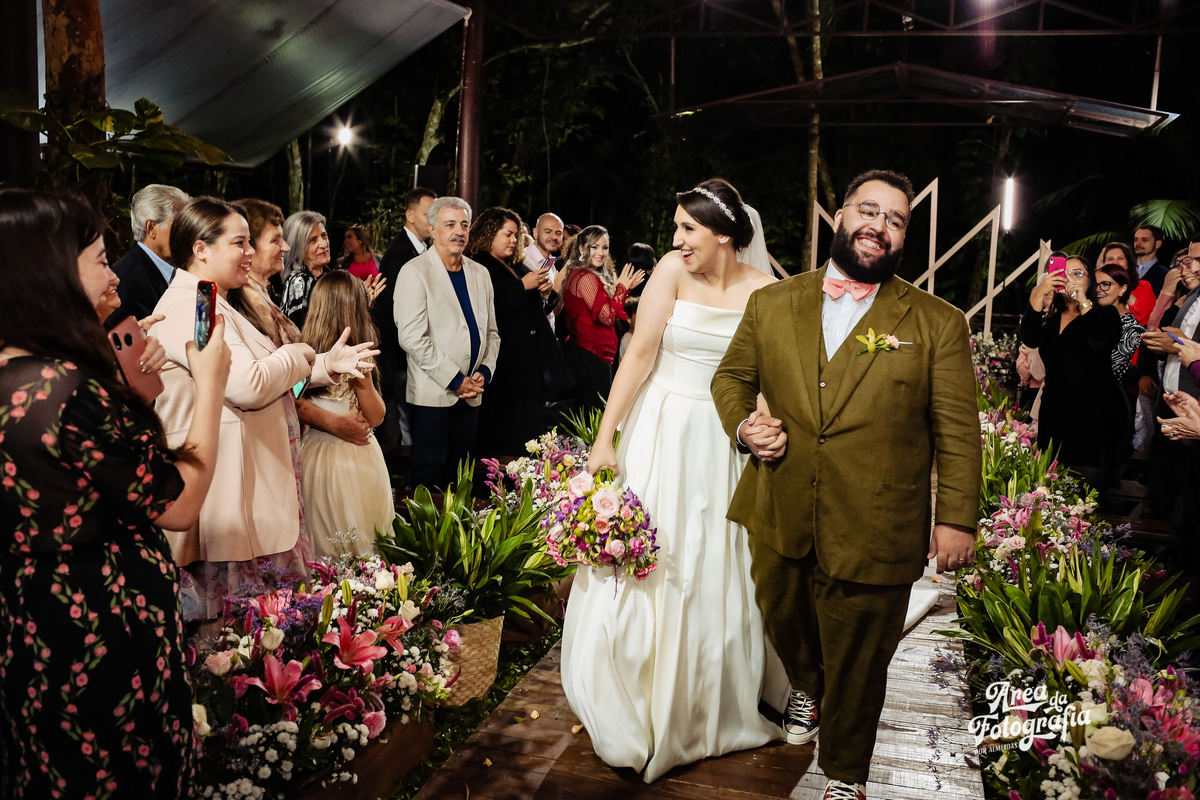 Danilo e Cris Almeida - Fotografos de Casamento no Campo na Casa Giardino em Mogi das Cruzes SP 