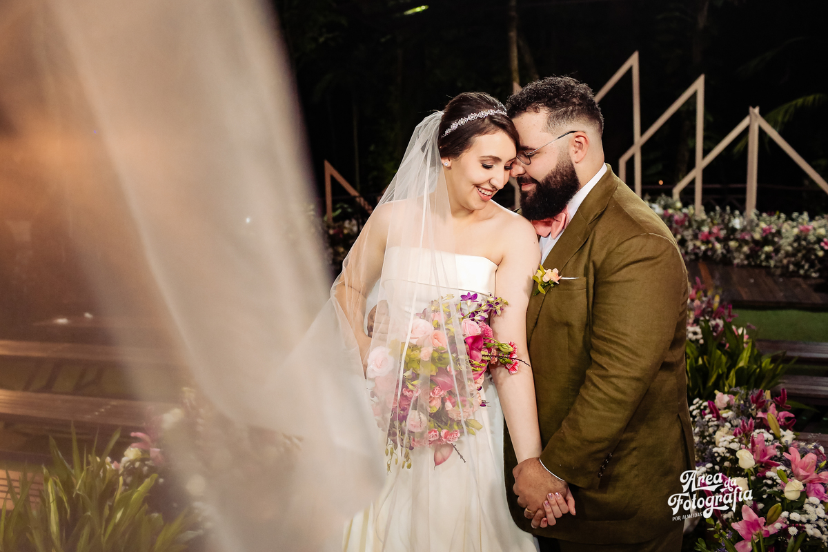 Danilo e Cris Almeida - Fotografos de Casamento no Campo na Casa Giardino em Mogi das Cruzes SP 