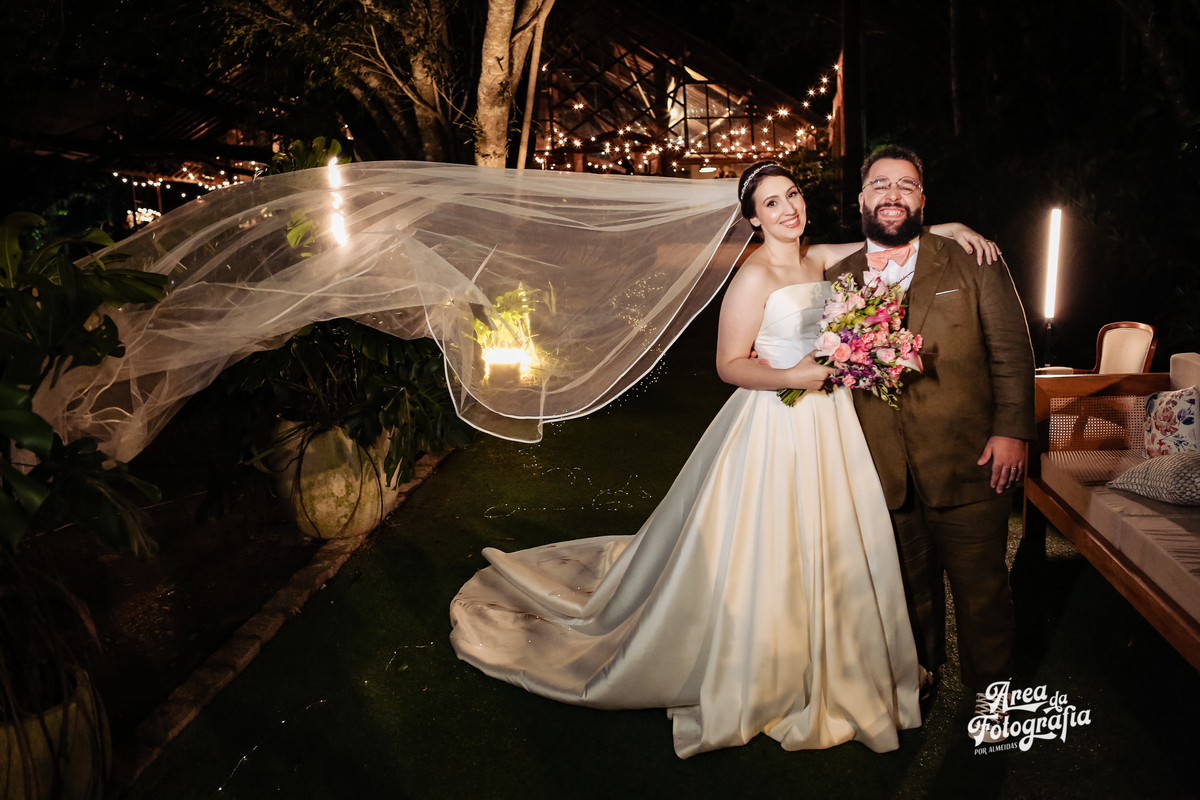 Danilo e Cris Almeida - Fotografos de Casamento no Campo na Casa Giardino em Mogi das Cruzes SP 