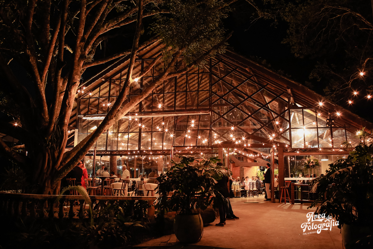 Danilo e Cris Almeida - Fotografos de Casamento no Campo na Casa Giardino em Mogi das Cruzes SP 