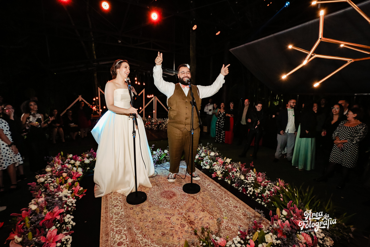 Danilo e Cris Almeida - Fotografos de Casamento no Campo na Casa Giardino em Mogi das Cruzes SP 