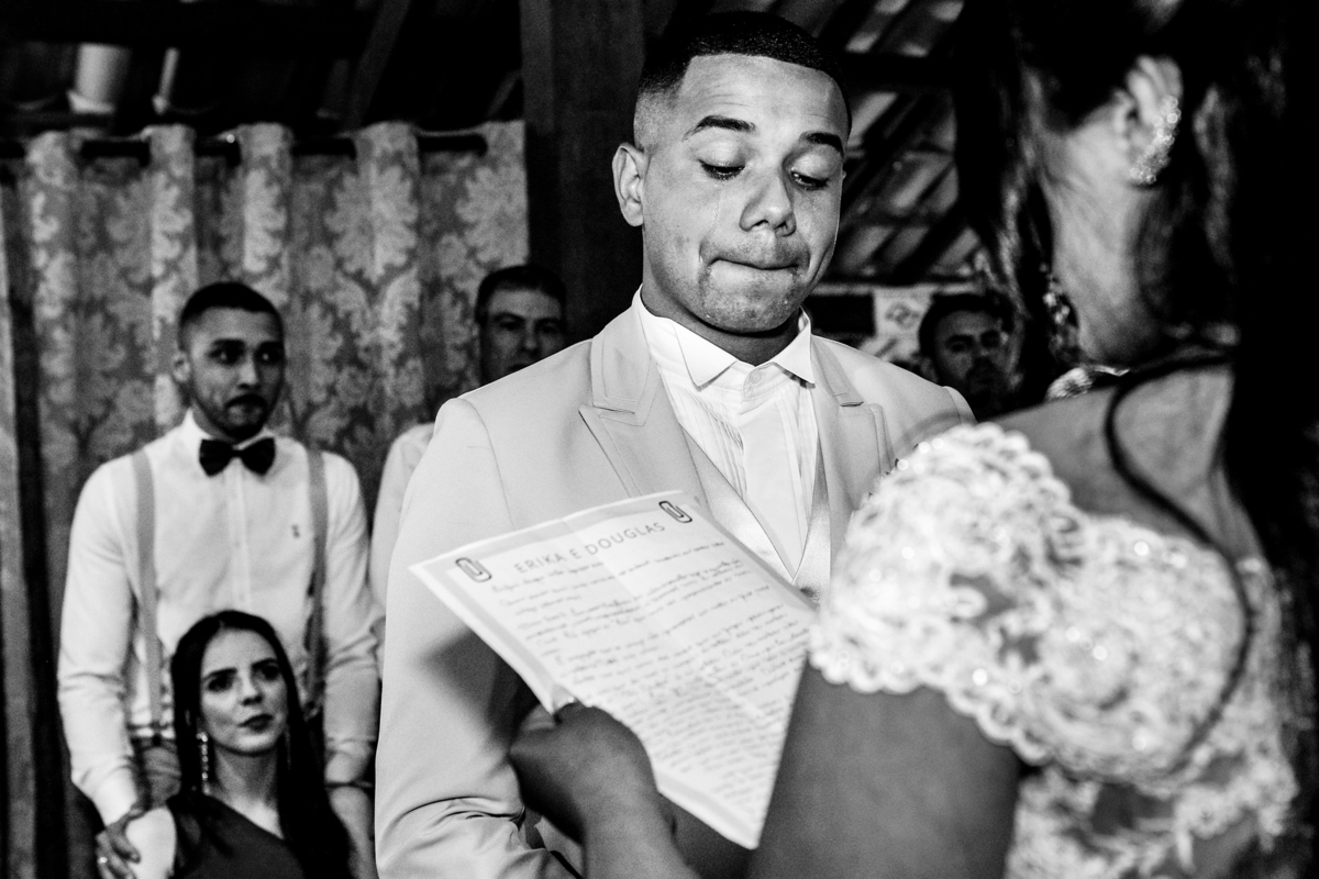 Danilo Almeida Fotógrafo de Casamento em Mogi das Cruzes - Fotos do Casamento de Érika e Douglas no Restaurante Senzala em Salesópolis - SP