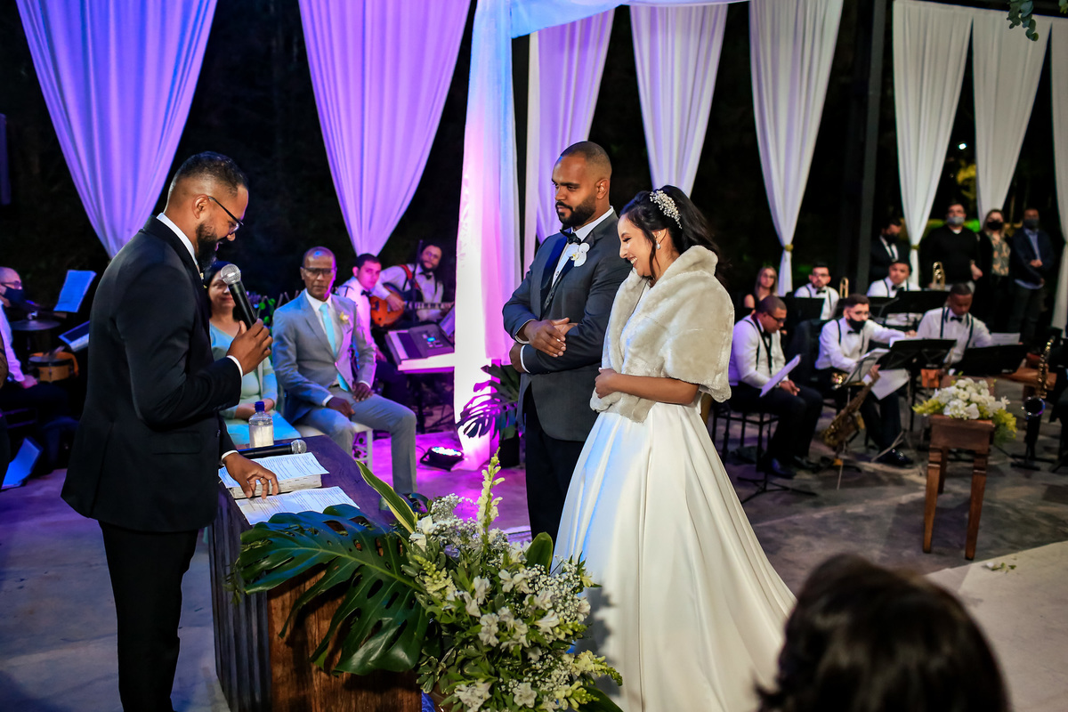 Danilo e Cristiana Almeida - Fotógrafos de Casamento em Mogi das Cruzes - Evelyn e Marcos no Recanto dos Lagos em Suzano, SP