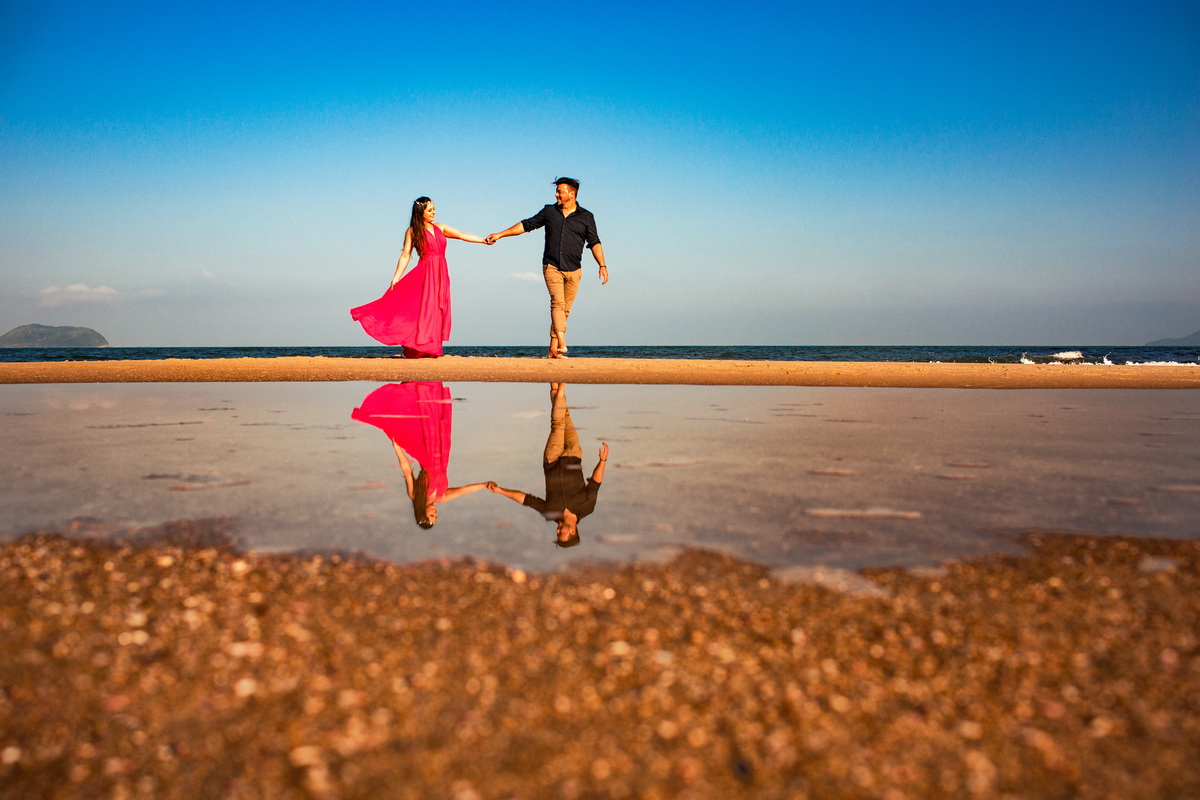 Flávia e Juliano - Ensaio Pré Wedding na Praia da Juréia SP - Danilo e Cris Almeida - Fotógrafos de Casamento em Mogi das Cruzes