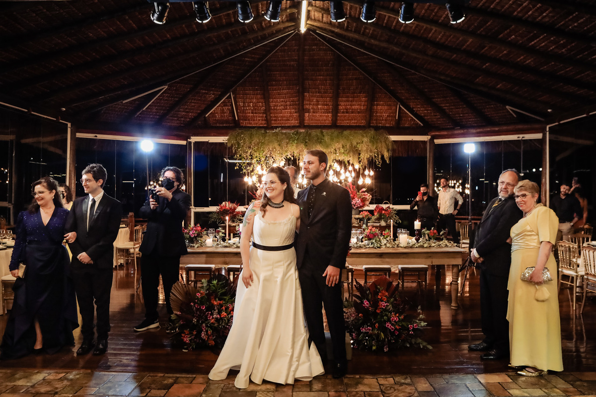 Segundo dia do casamento de Esther e Irving no Sítio His em Mogi das Cruzes - SP - Danilo Almeida e Cris Almeida - Fotógrafos de Casamento