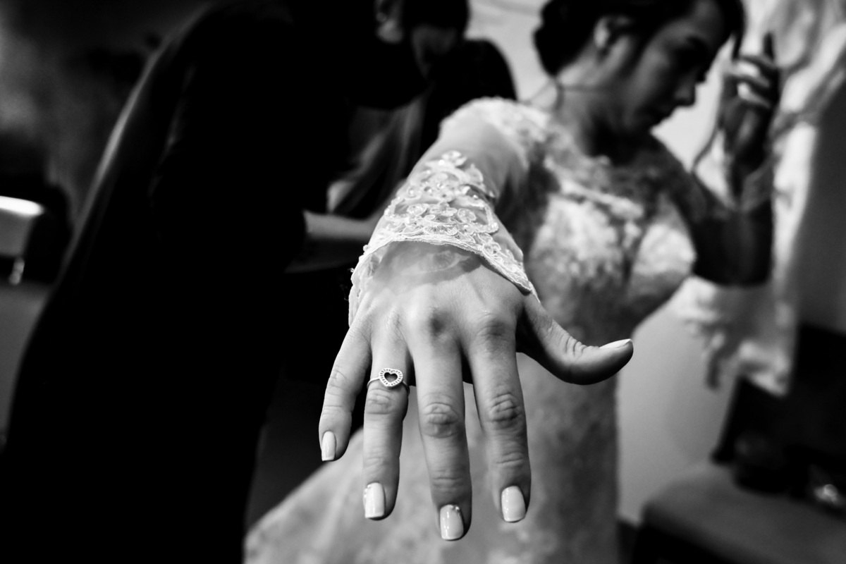 Tamiris e Pedro - casamento no Portal da Serra em Mogi das Cruzes - SP - Danilo e Cris Almeida - Fotógrafos de Casamento em Mogi das Cruzes - SP - Casamento no campo - Vestido de Noiva