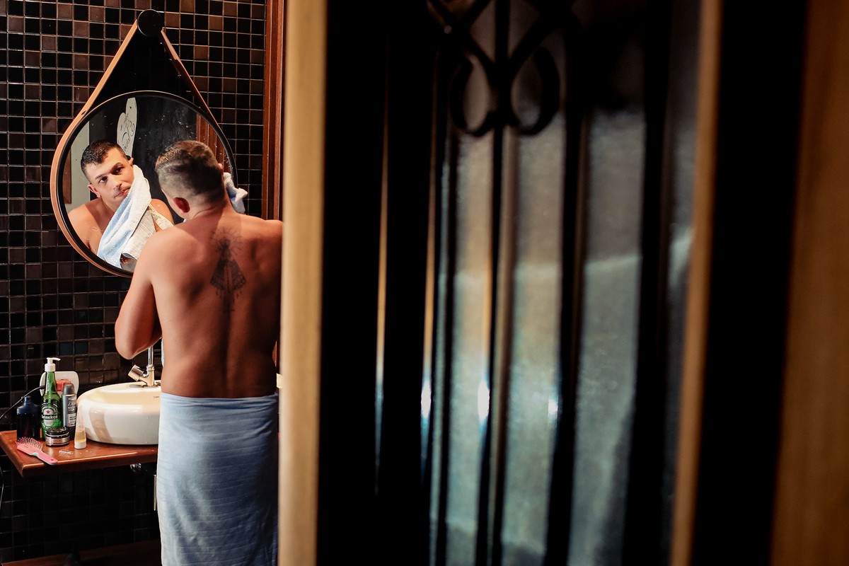 Tamiris e Pedro - casamento no Portal da Serra em Mogi das Cruzes - SP - Danilo e Cris Almeida - Fotógrafos de Casamento em Mogi das Cruzes - SP - Casamento no campo - Vestido de Noiva