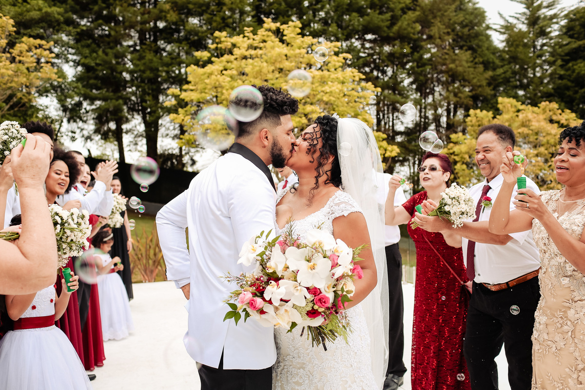casamento no campo de bianca e misael no sitio his em mogi das cruzes sp