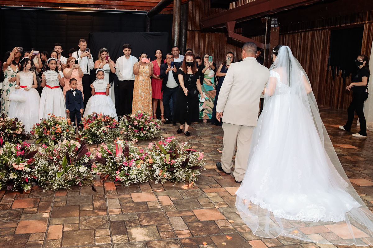 casamento no campo sitio his em mogi das cruzes rebecca e gabriel - danilo e cris fotografos