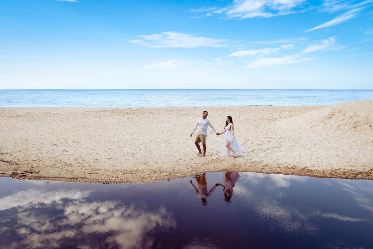 ensaio de casal pré wedding na praia da jureia - Danilo e Cris Almeida Fotógrafos de Casamento em Mogi das Cruzes SP