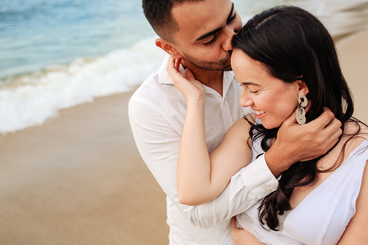 ensaio de casal pré wedding na praia da jureia - Danilo e Cris Almeida Fotógrafos de Casamento em Mogi das Cruzes SP