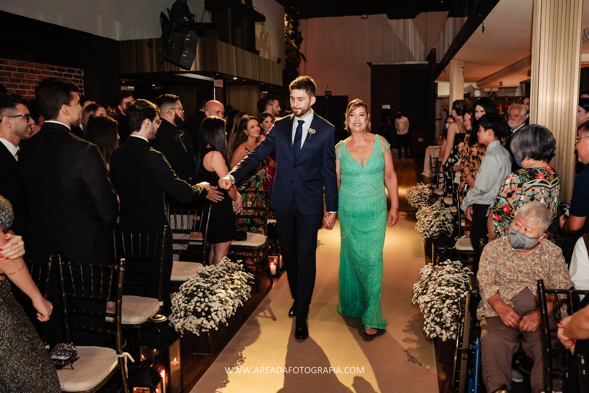 Casamento Naomi e Gabriel na Villa Bisutti Gomes de Carvalho - SP