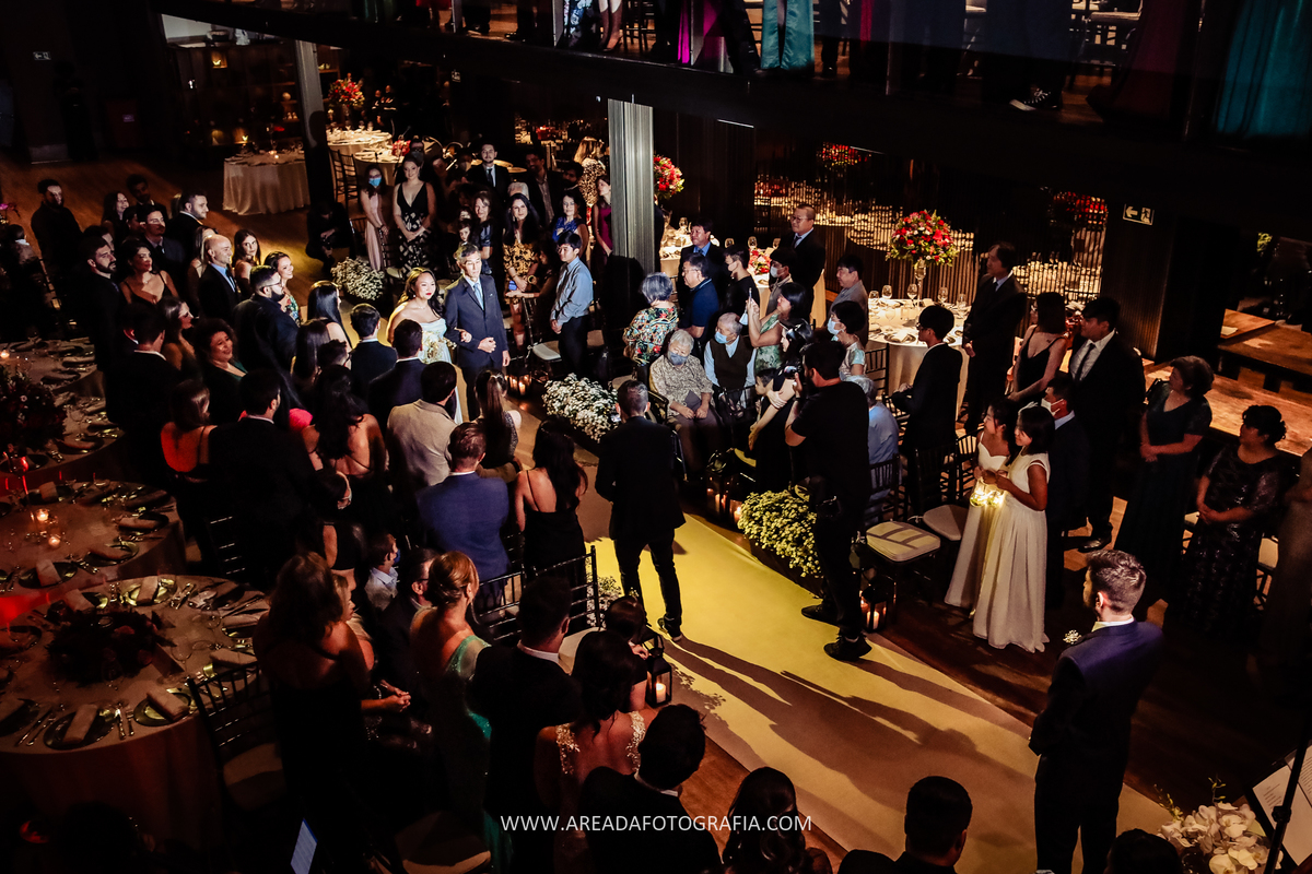 Casamento Naomi e Gabriel na Villa Bisutti Gomes de Carvalho - SP