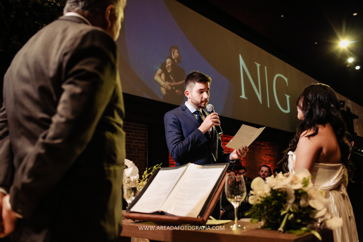 Casamento Naomi e Gabriel na Villa Bisutti Gomes de Carvalho - SP