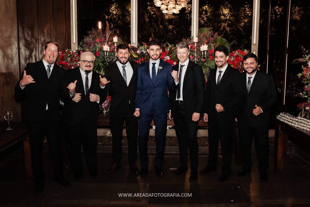 Casamento Naomi e Gabriel na Villa Bisutti Gomes de Carvalho - SP