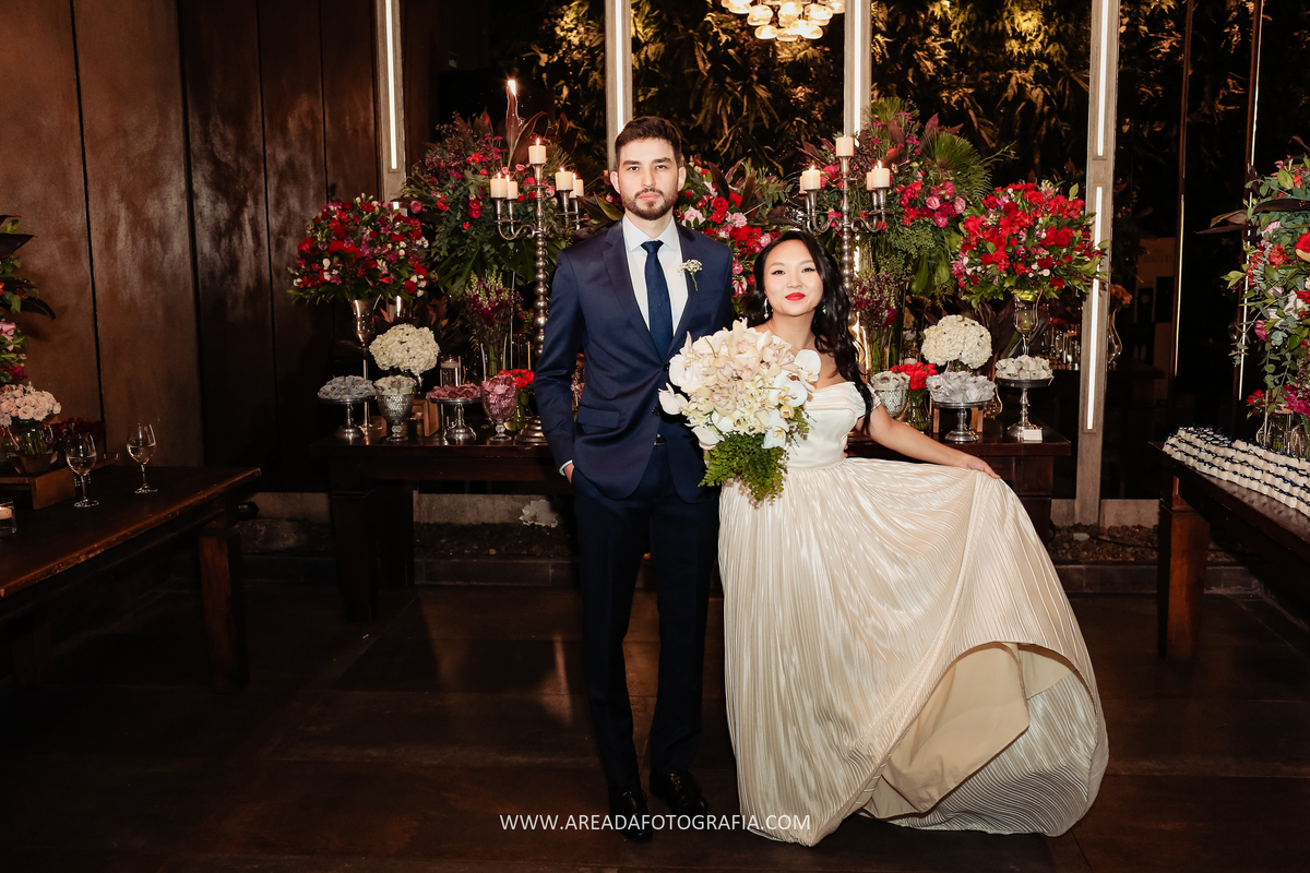 Casamento Naomi e Gabriel na Villa Bisutti Gomes de Carvalho - SP