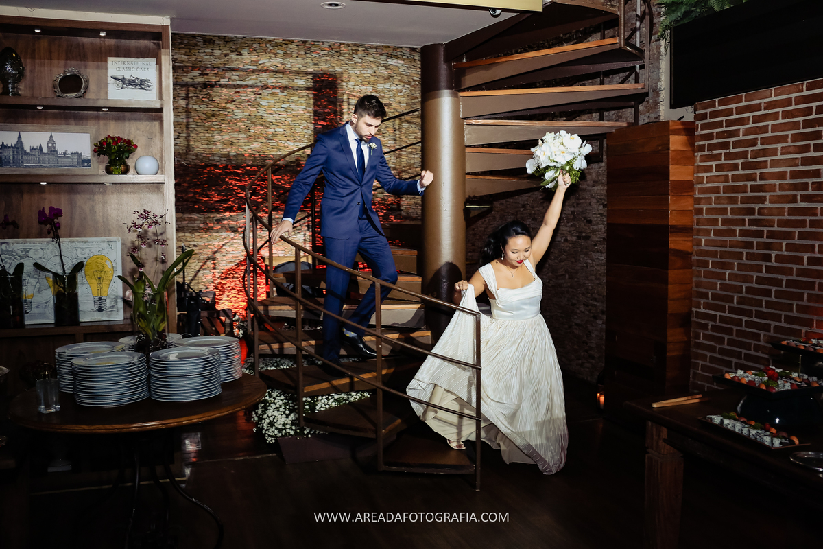 Casamento Naomi e Gabriel na Villa Bisutti Gomes de Carvalho - SP