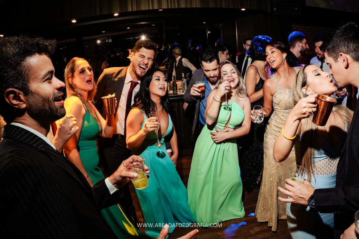 Casamento Naomi e Gabriel na Villa Bisutti Gomes de Carvalho - SP