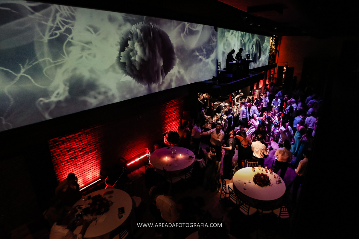Casamento Naomi e Gabriel na Villa Bisutti Gomes de Carvalho - SP