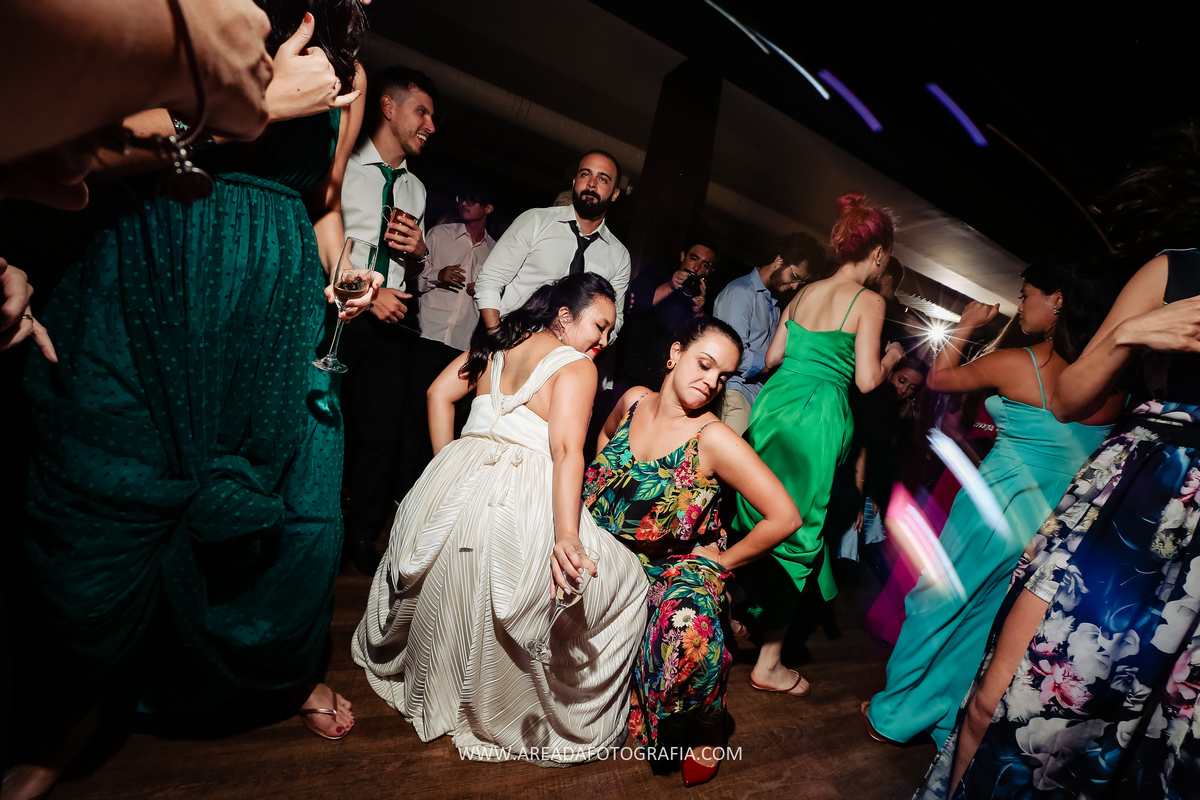 Casamento Naomi e Gabriel na Villa Bisutti Gomes de Carvalho - SP