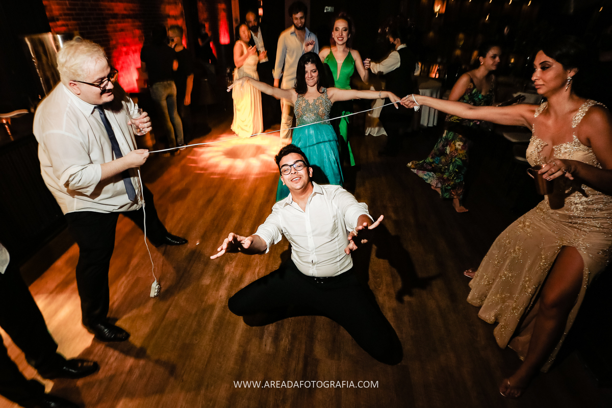 Casamento Naomi e Gabriel na Villa Bisutti Gomes de Carvalho - SP