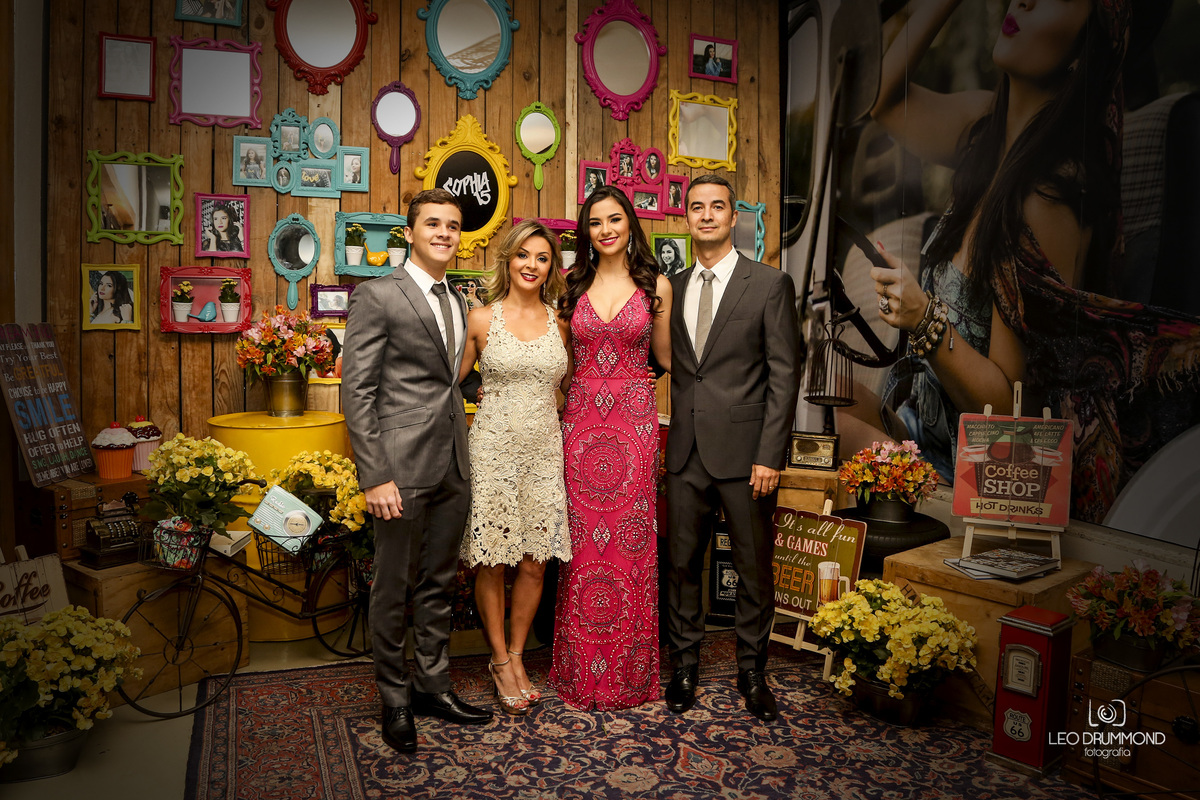 15 anos, debutante, book 15 anos, festa de 15 anos, Tianastácia, banda tianastacia, Fotógrafo de casamento, casamento Minas Gerais, casamento Sete Lagoas, casamento BH, casamento Paraopeba, casamento Lapinha, casamento interior, Casamento Po