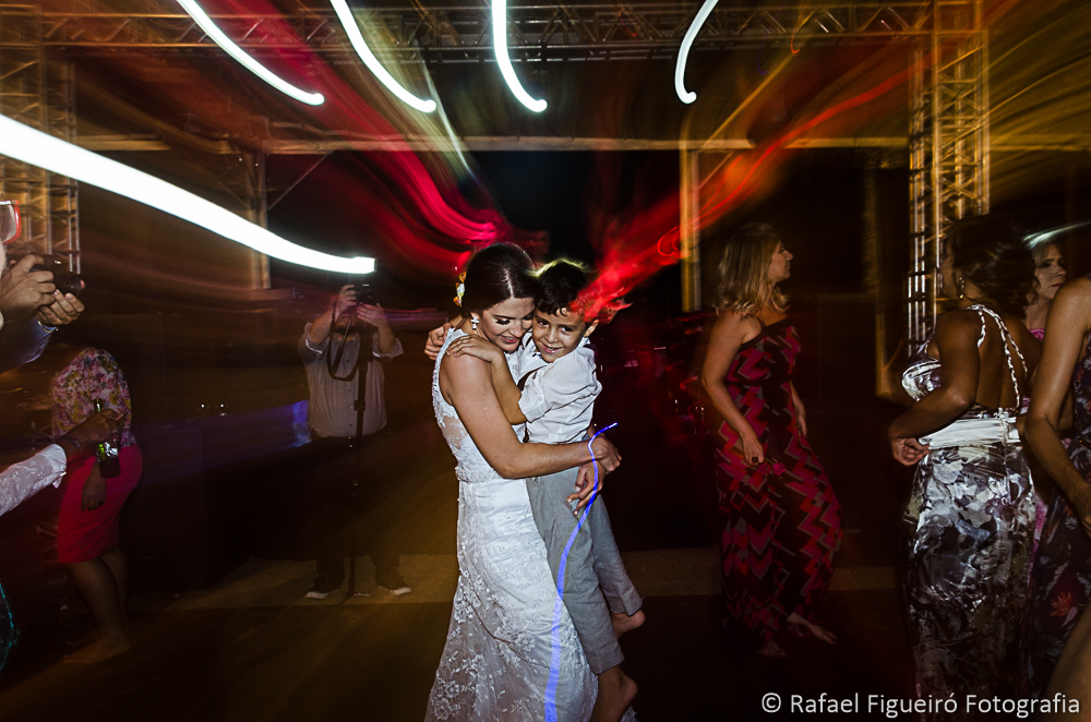 Casamento de Viviane e Gustavo em Barra de Sirinhaém Villa Trinidade fotografado por Rafael Figueiró melhores fotografos de Recife Pernambuco