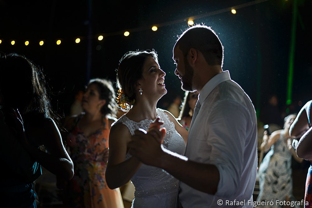 Casamento de Viviane e Gustavo em Barra de Sirinhaém Villa Trinidade fotografado por Rafael Figueiró melhores fotografos de Recife Pernambuco