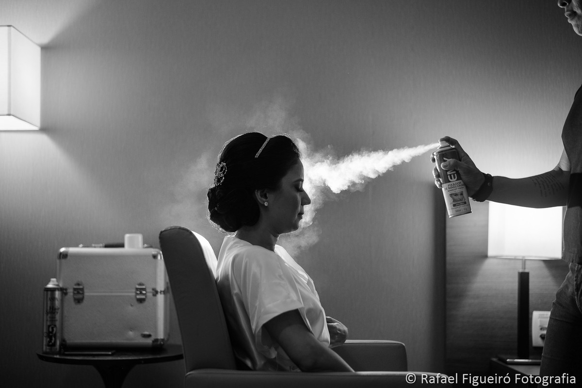 Making of da noiva fotografado por Rafael Figueiró em Recife Pernambuco