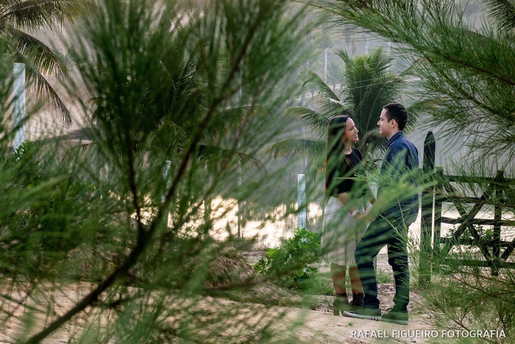 casal namorando paquera vouyer porteira fazenda campo sitio pinheiro