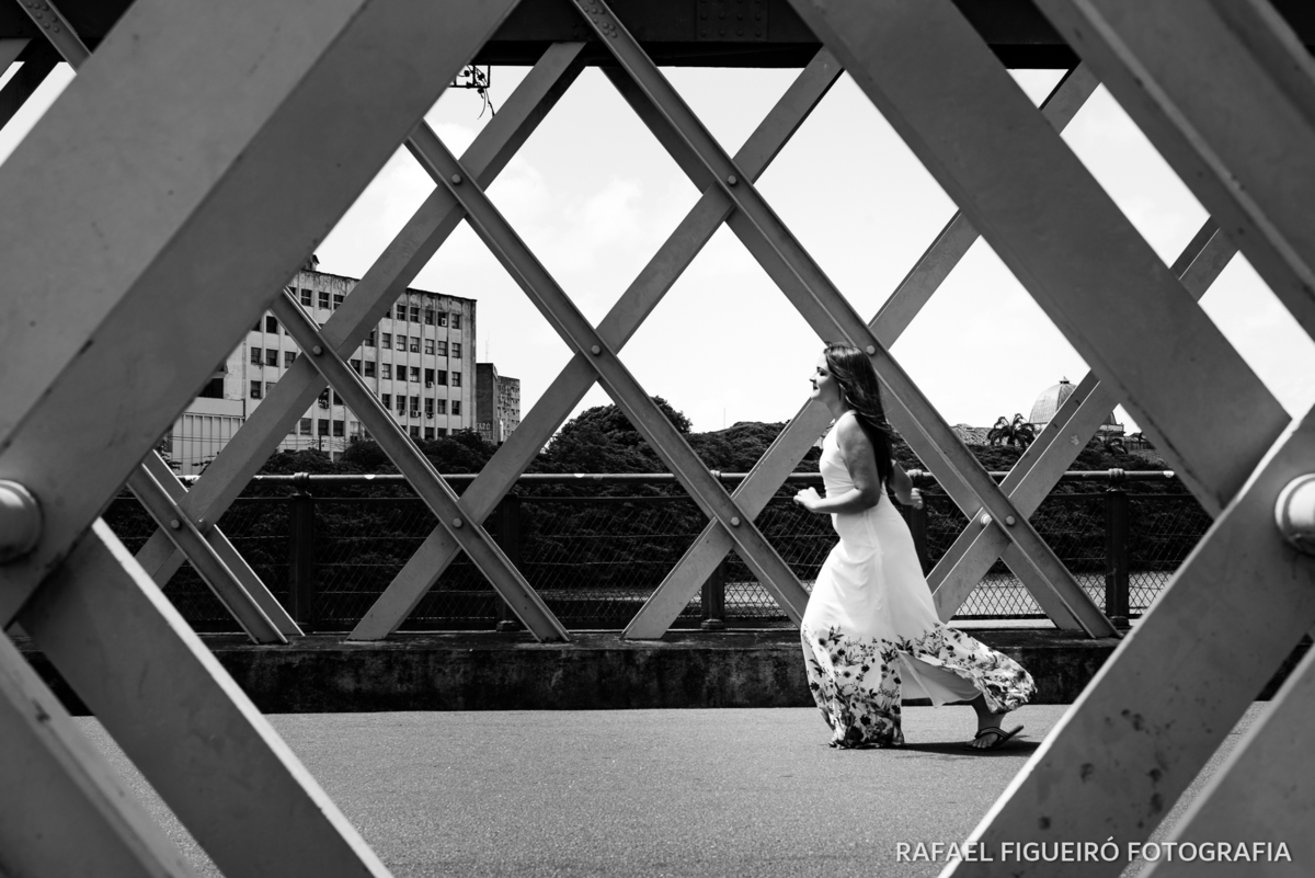 ponte metálica recife pb preto e branco ferragens epoca menin correndo simetria ferragens 