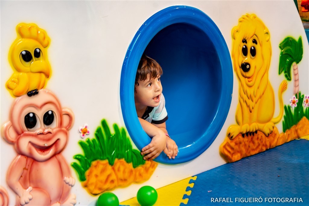 criança brincando game box shopping tacaruna rafael figueiro fotografia infantil kids recife pe olinda