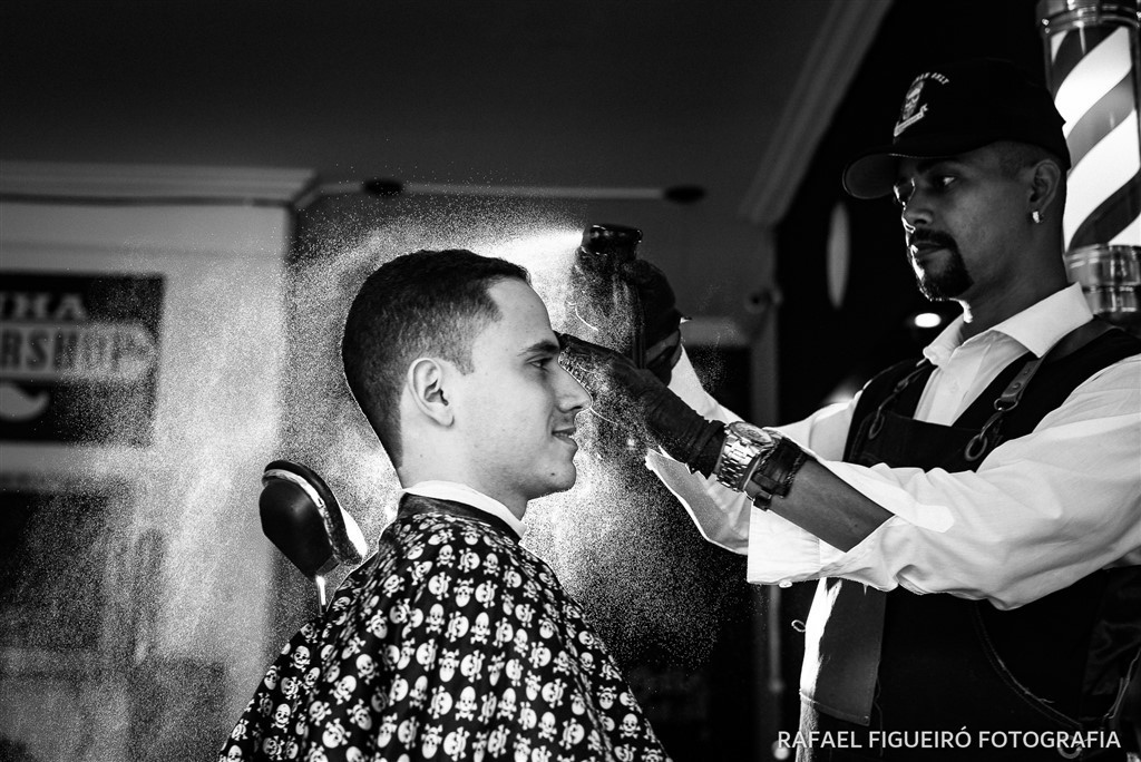 Binha Barber Shop noivo pano caveirinhas preto e branco masculino barbearia spray molhado molhando corte de cabelo