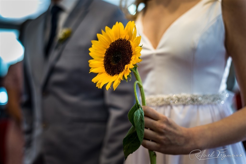 casamento igreja nossa senhora de boa viagem melhor fotógrafo de casamento recife rafael figueiró girassol close 